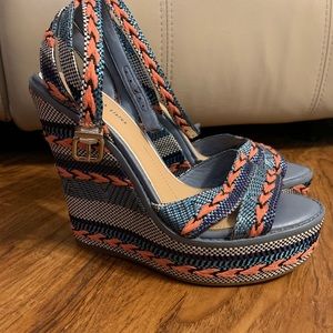 Gianni Bini new size 6.5 wedges